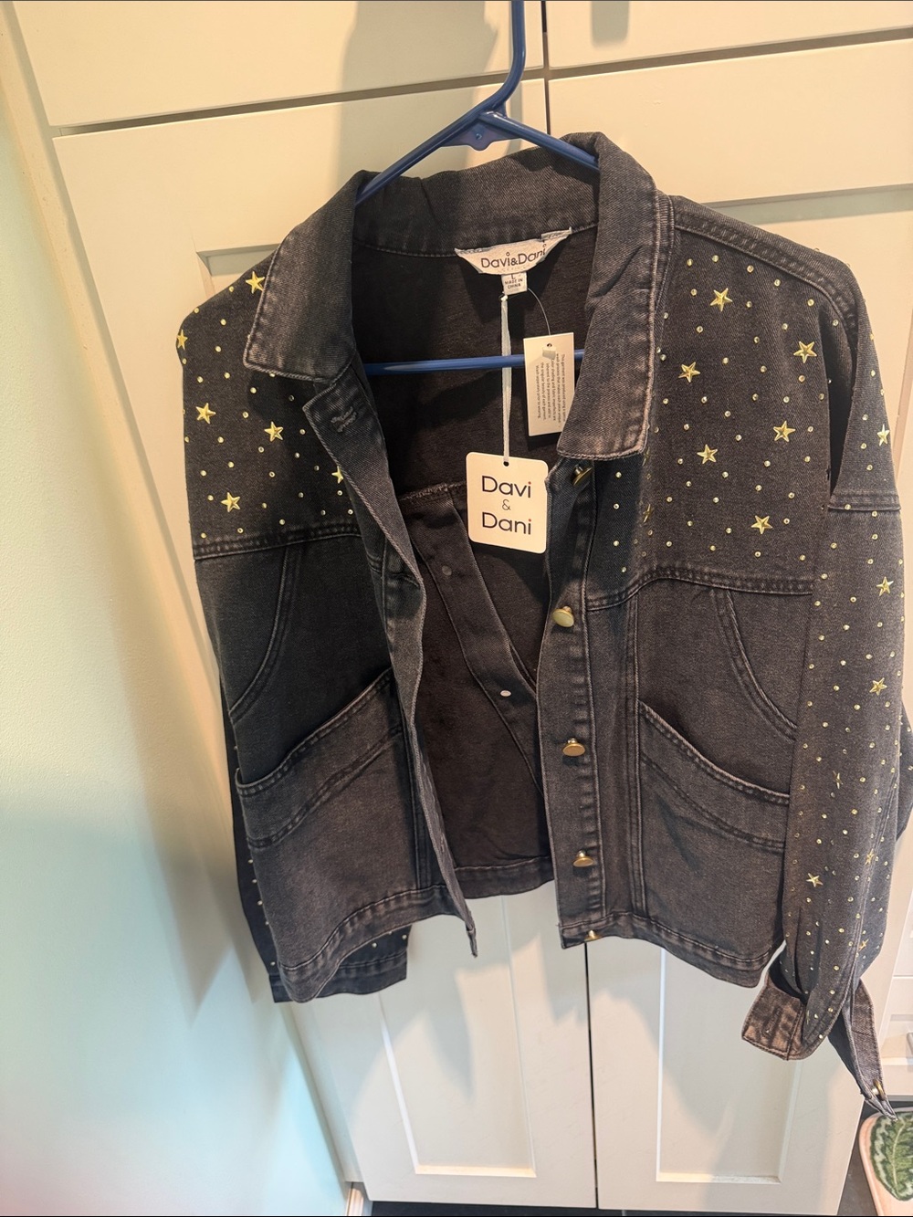DAVI & DANI Black Denim Jacket with Gold Star Accents